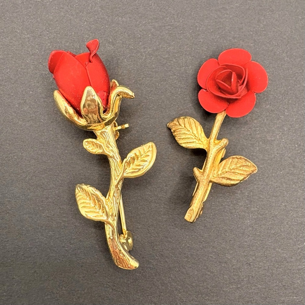 Lot‎ of 2 Vintage Red Rose Flower Brooch Gold Tone Floral Retro